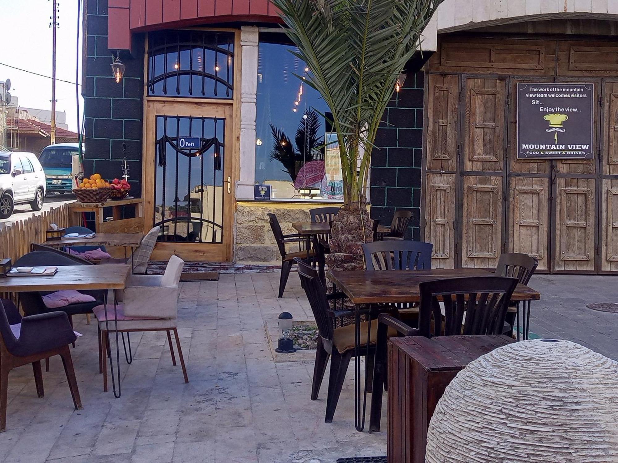 Mountain View House Apartamento Karak Exterior foto